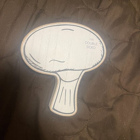 ($4) Chunky Mushroom Sitter - Picture 4 of 4